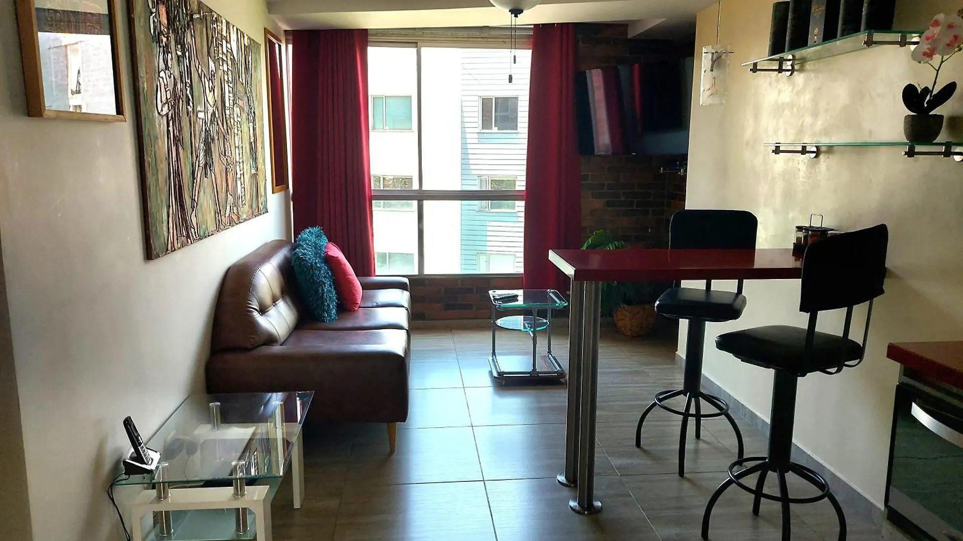 Apartment Best Apartment, Best Location, Laureles Paradise Medellin