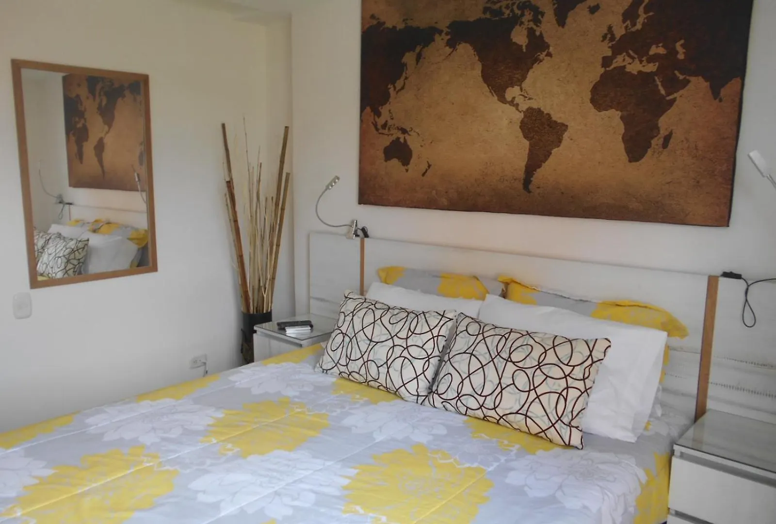 Best Apartment, Best Location, Laureles Paradise Medellin